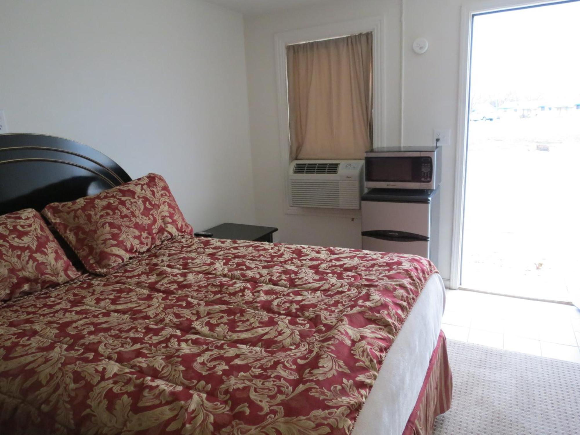 Best Inn Motel Salina Exterior photo